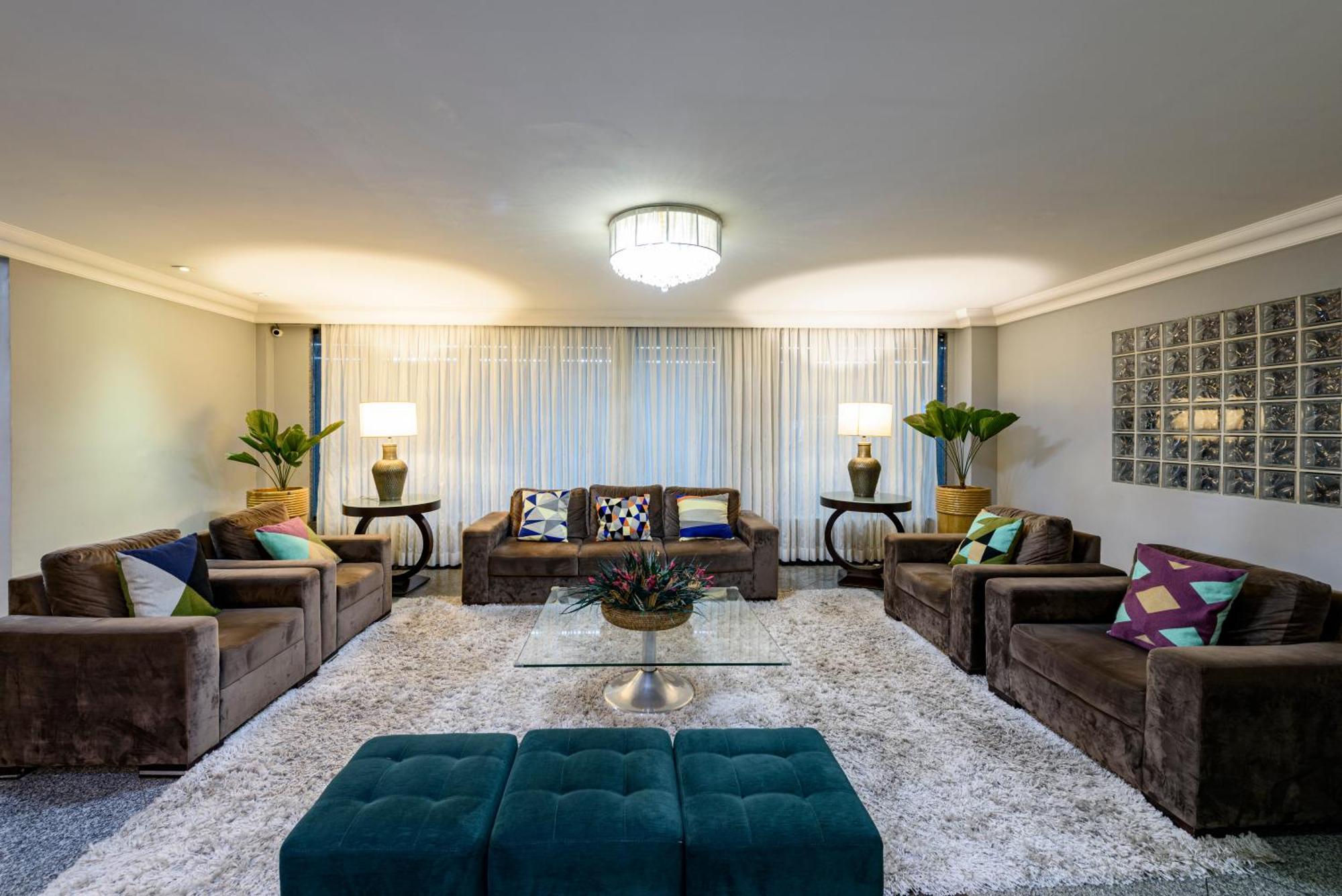 Plaza Executive Hotel