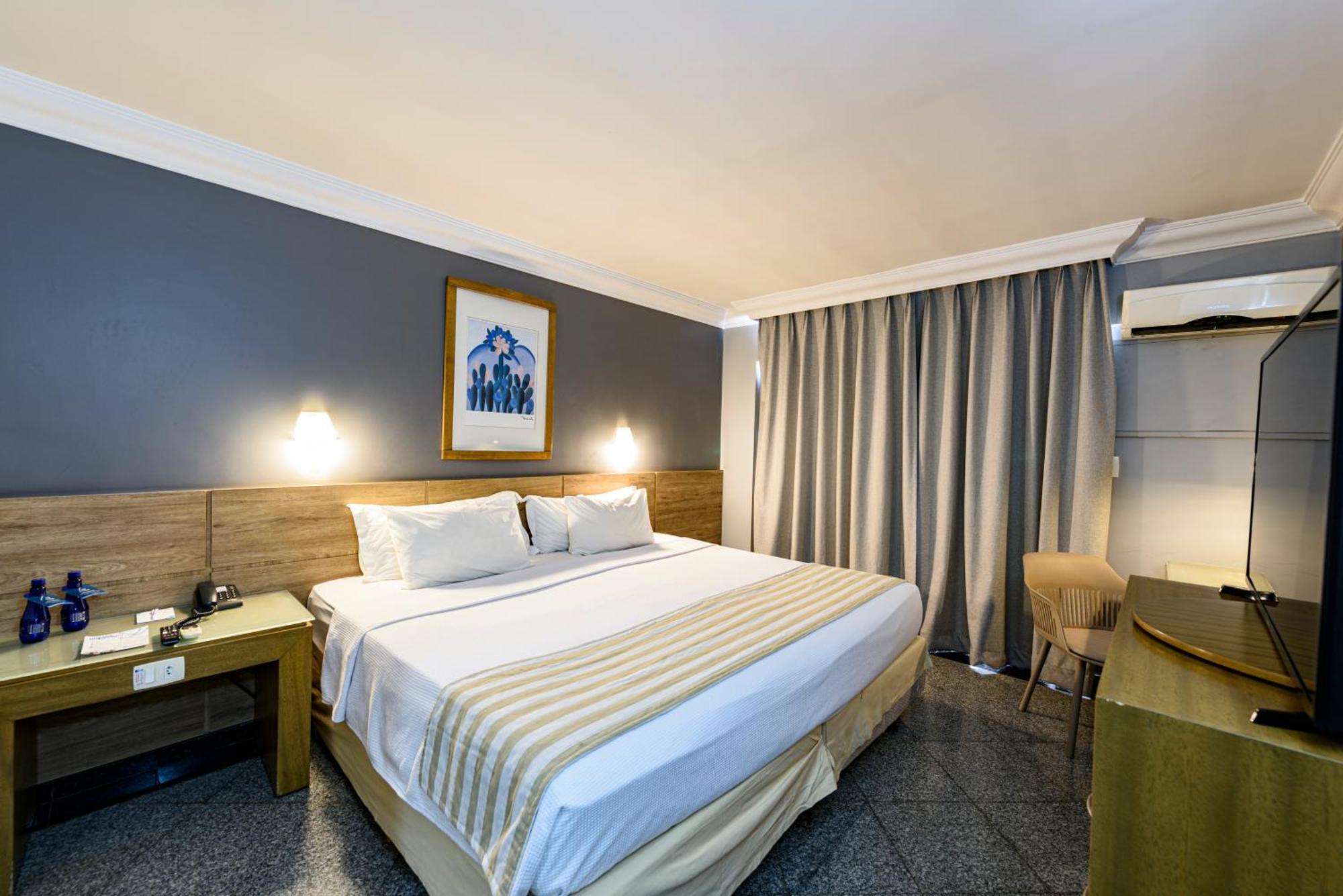 Plaza Executive 4*
