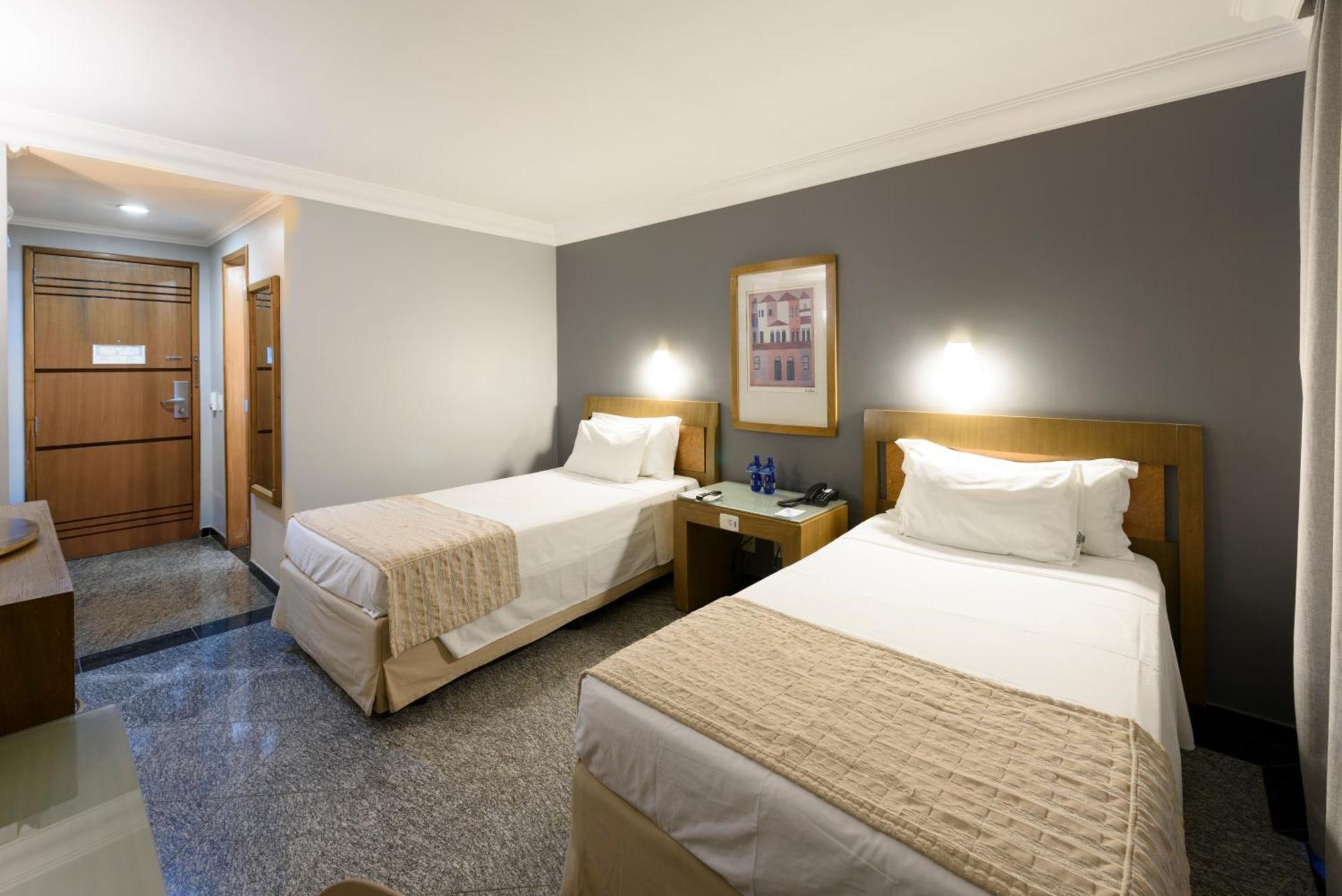 Plaza Executive 4*