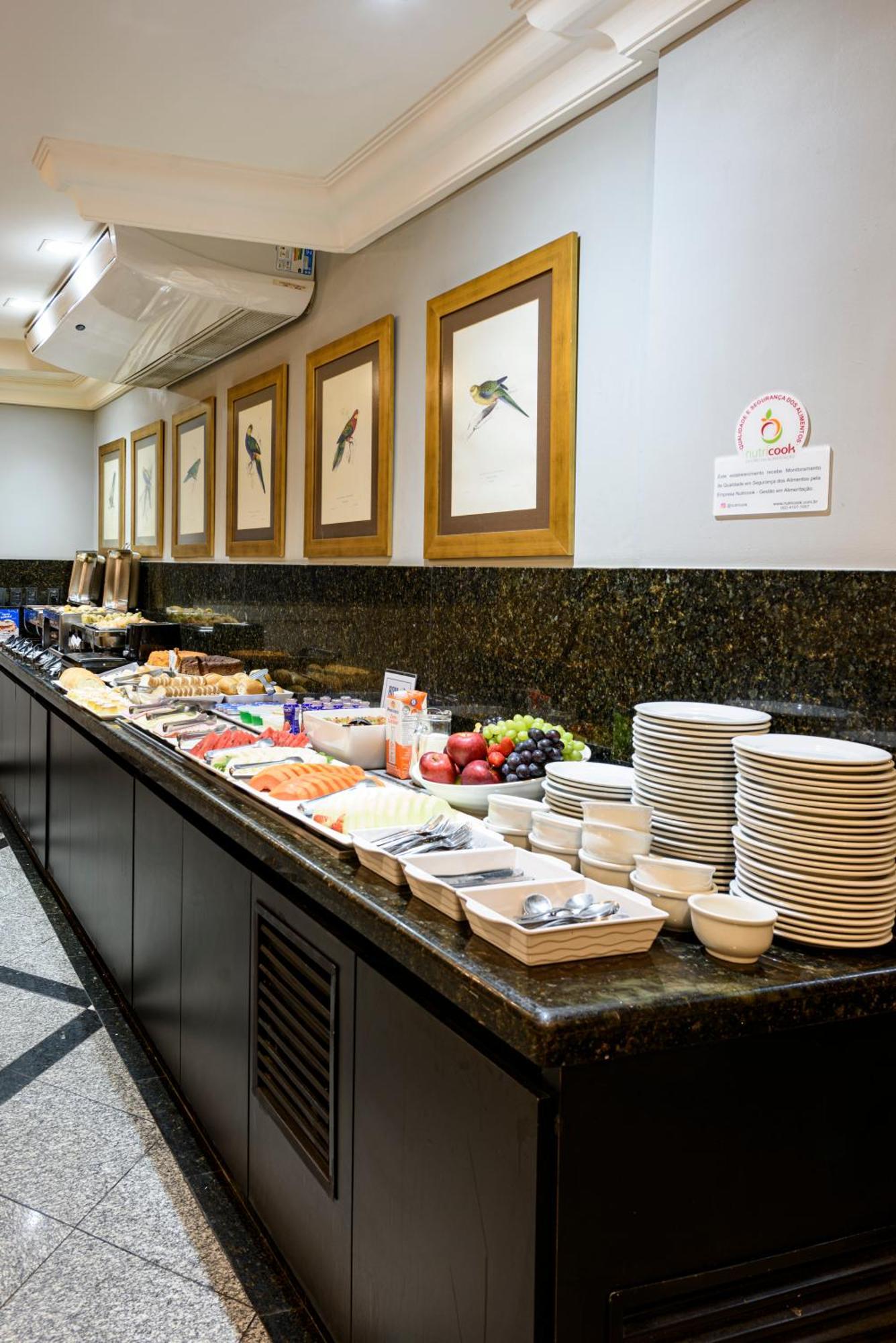 Plaza Executive Hotel