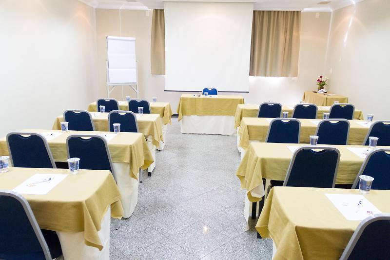 Hotel Plaza Executive 4*