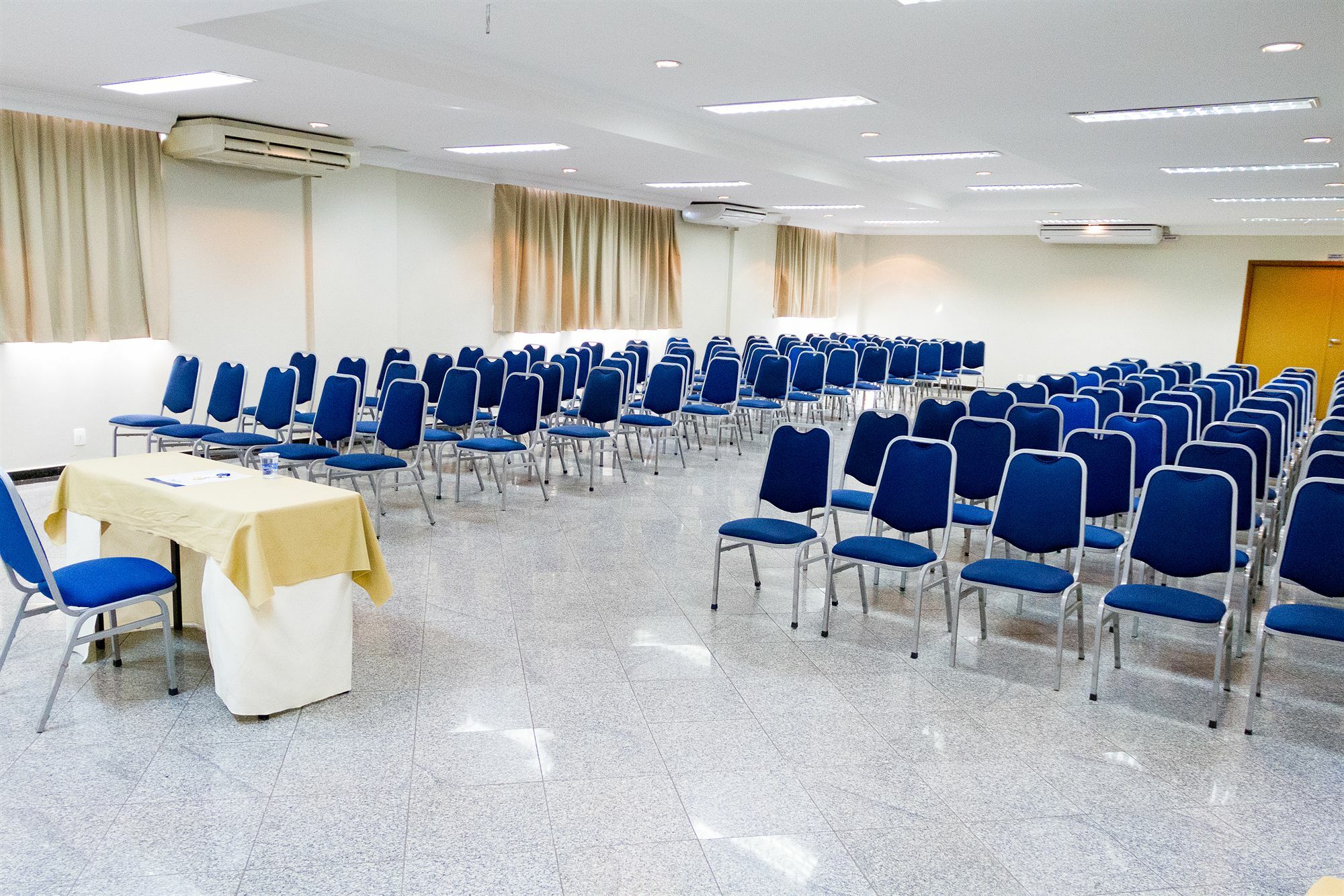 Hotel Plaza Executive Goiania